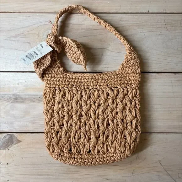 A New Day NWT Women's Straw Woven Tie-Top Shoulder Bag Light Brown Adj Strap - Picture 2 of 8